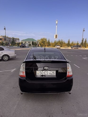 Toyota Prius-6