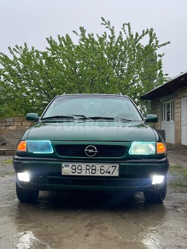 Opel Astra-1