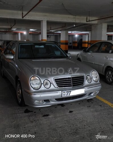 Mercedes E 240-7