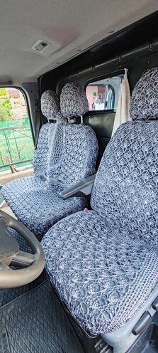 Ford Transit-8