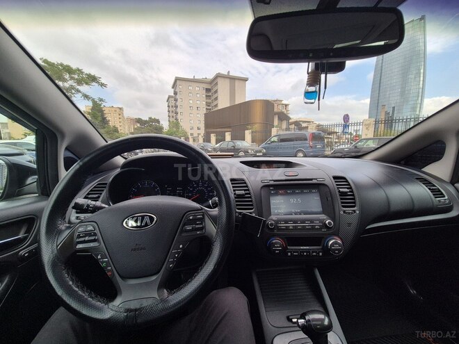Kia Forte-7