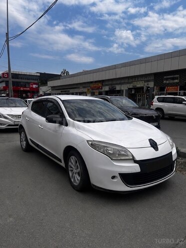 Renault Megane-2
