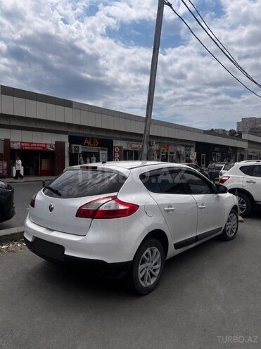 Renault Megane-4