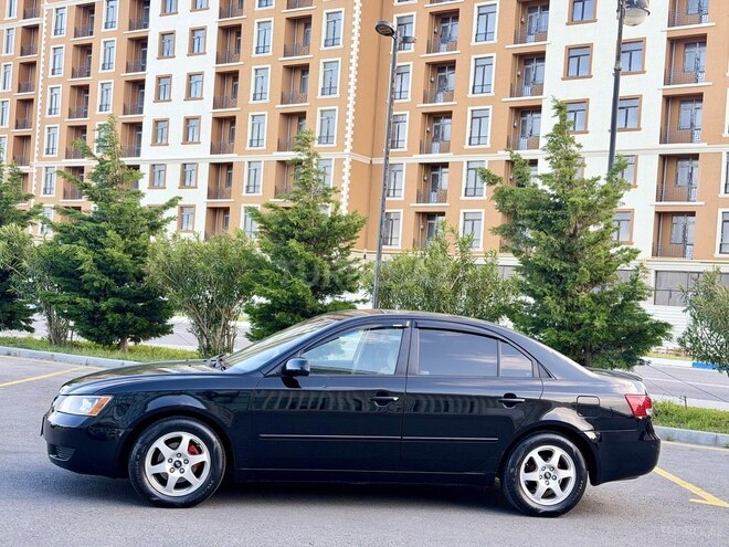 Hyundai Sonata-10