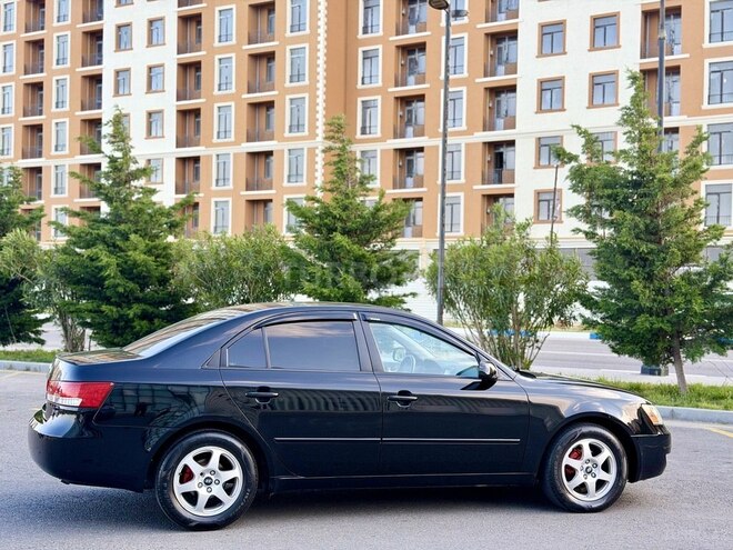 Hyundai Sonata-9