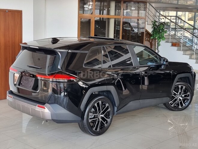 Toyota RAV4-9