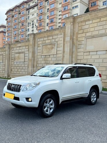 Toyota Land Cruiser Prado-9
