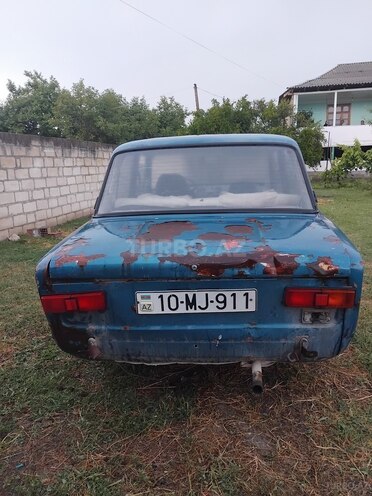 LADA (VAZ) 21011-2