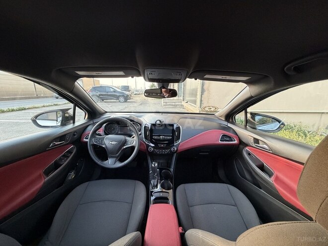 Chevrolet Cruze-9