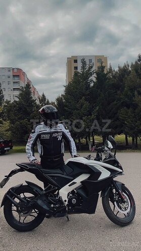 Bajaj Pulsar RS 200-3