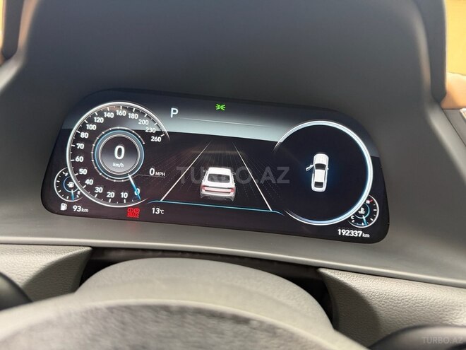 Hyundai Sonata-5