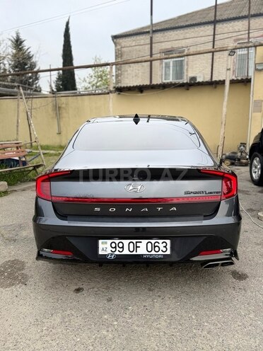 Hyundai Sonata-8