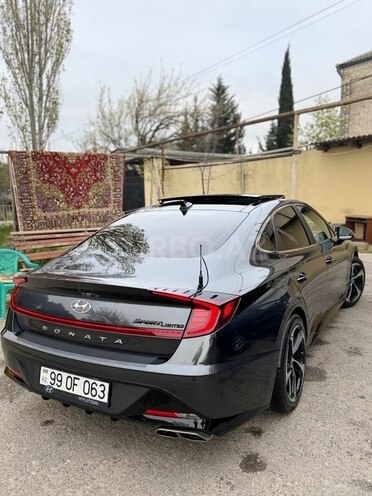 Hyundai Sonata-15