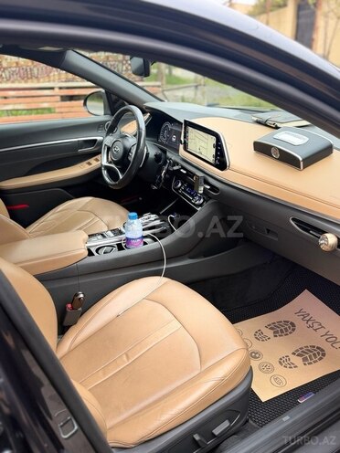 Hyundai Sonata-10