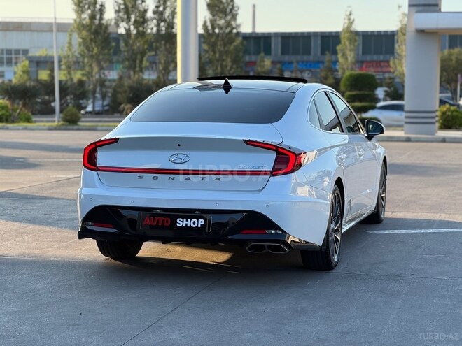 Hyundai Sonata-5