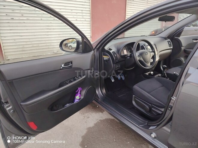Hyundai i30-12