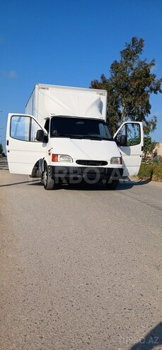 Ford Transit-15