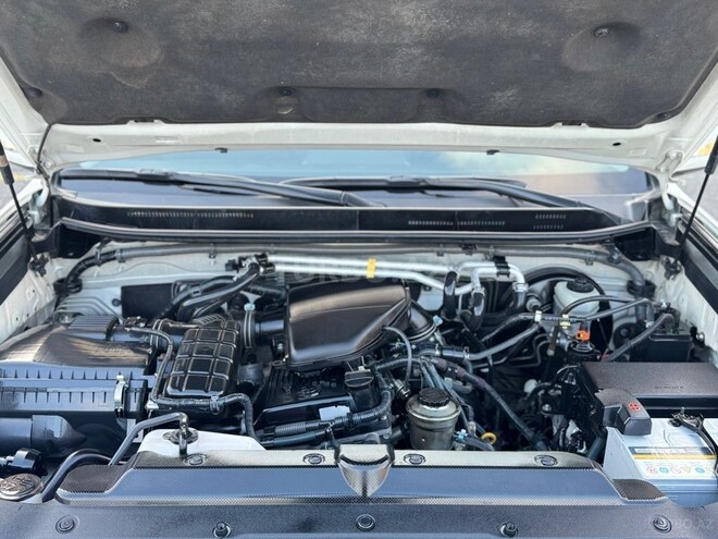 Toyota Land Cruiser Prado-21