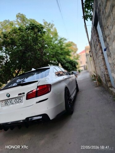 BMW 528-6