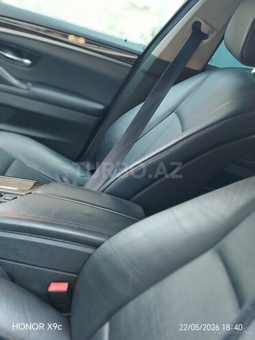 BMW 528-12