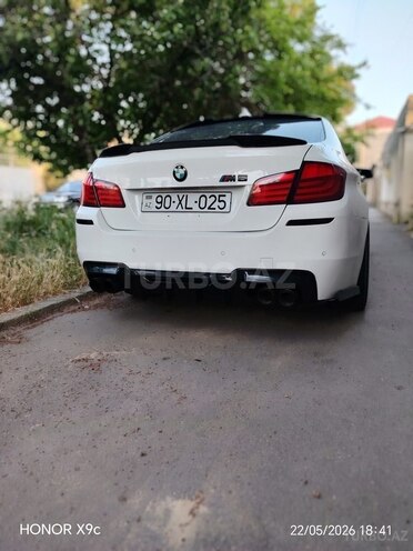 BMW 528-7