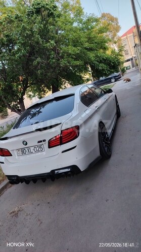 BMW 528-4