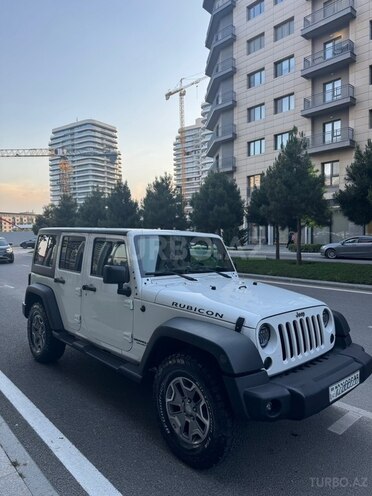 Jeep Wrangler-3