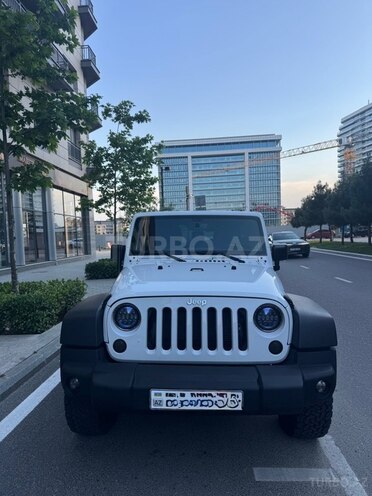 Jeep Wrangler-1