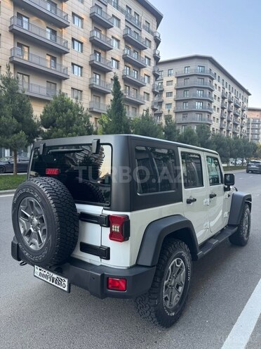 Jeep Wrangler-7