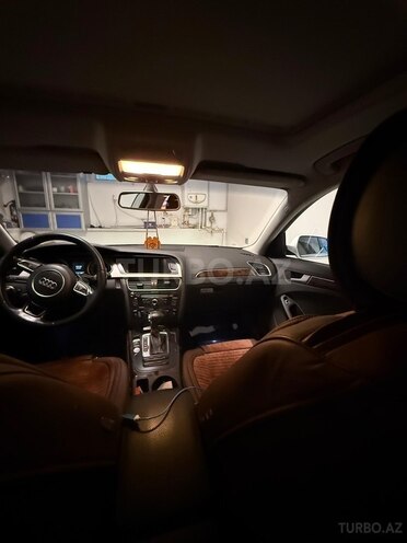 Audi A4-3
