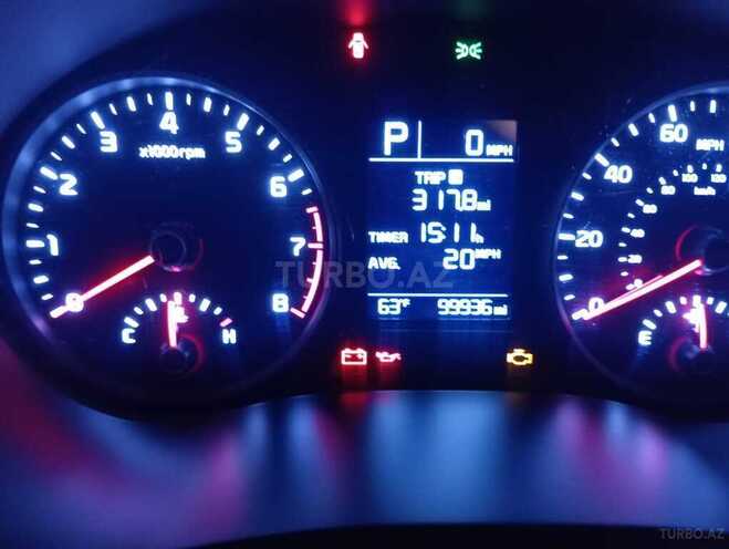 Kia Rio-17