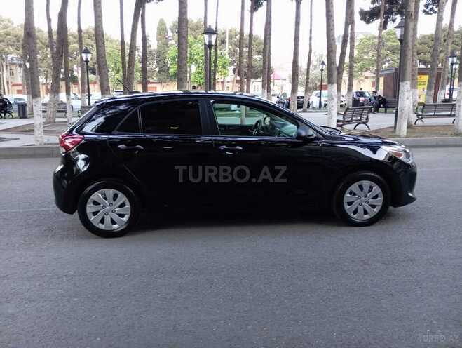 Kia Rio-8