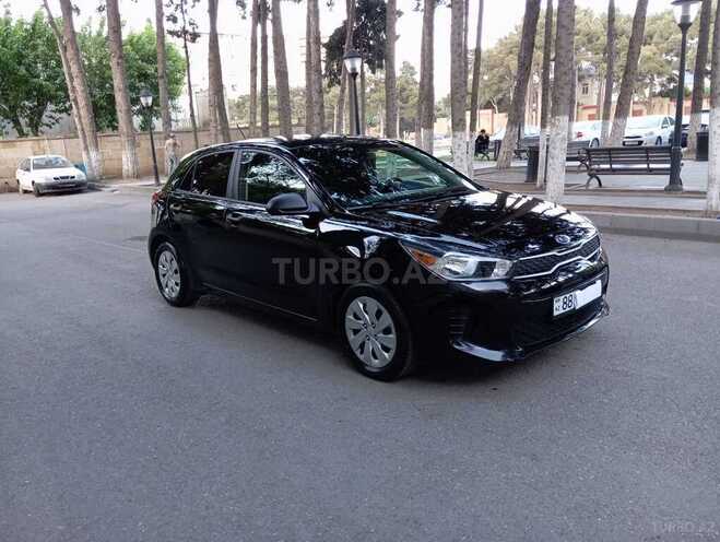 Kia Rio-4