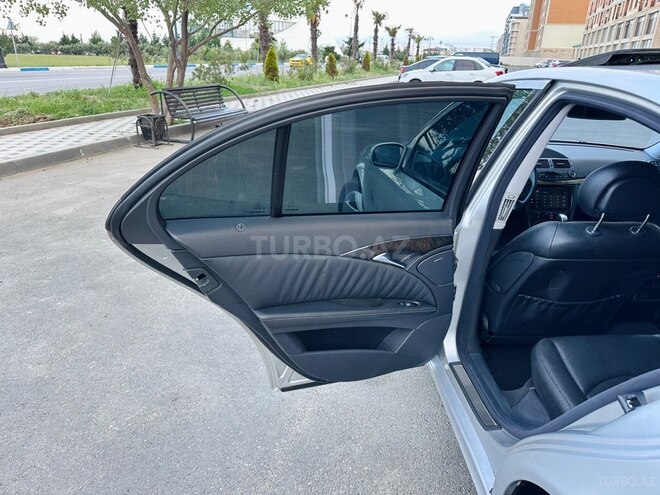 Mercedes E 320-10