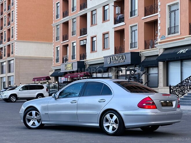 Mercedes E 320-15