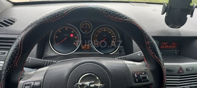 Opel Astra-7