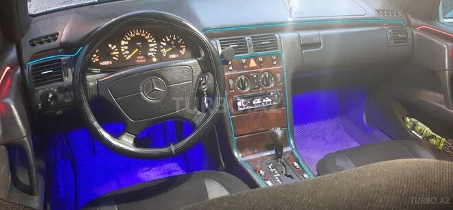 Mercedes E 230 1996, 407,000 km - 2.3 l - Lənkəran
