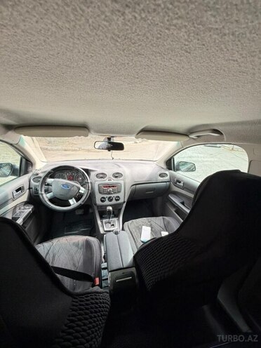Ford Focus-3