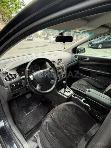 Ford Focus-5