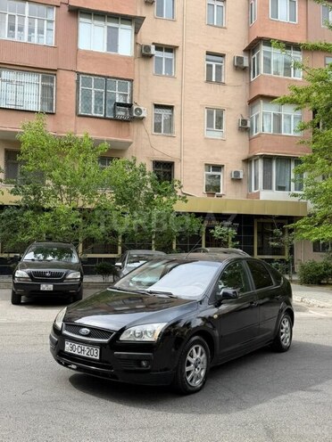 Ford Focus-6