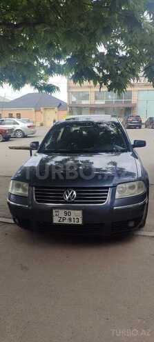 Volkswagen Passat-1