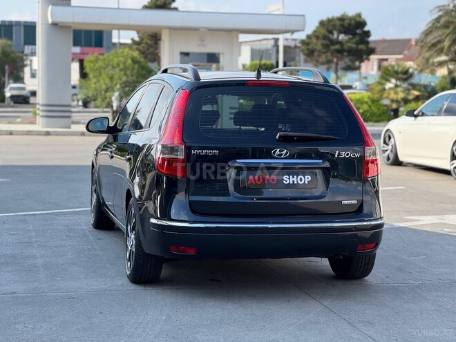 Hyundai i30-7