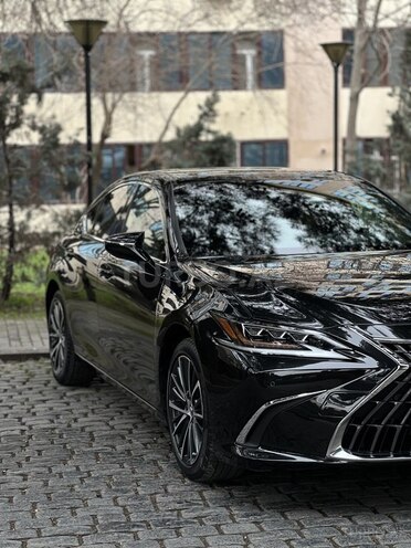 Lexus ES 300h-9