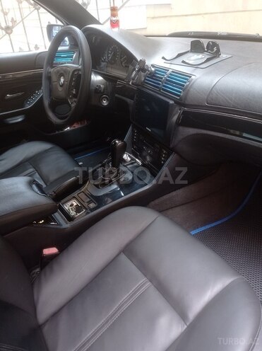 BMW 523-6