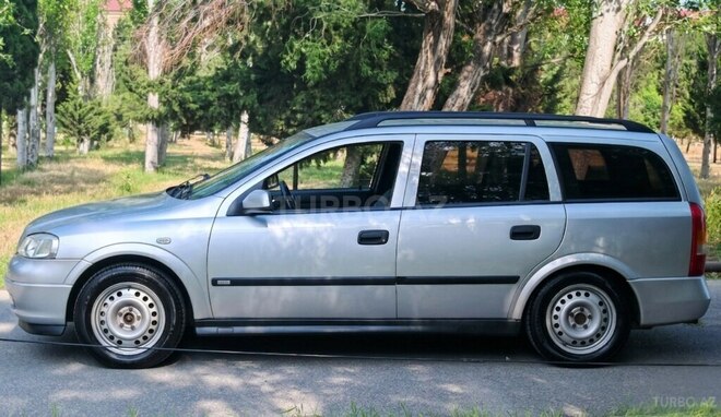 Opel Astra-3