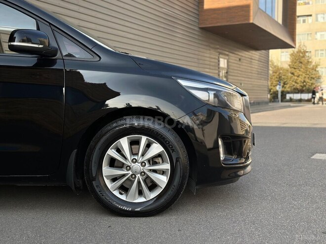 Kia Carnival-14