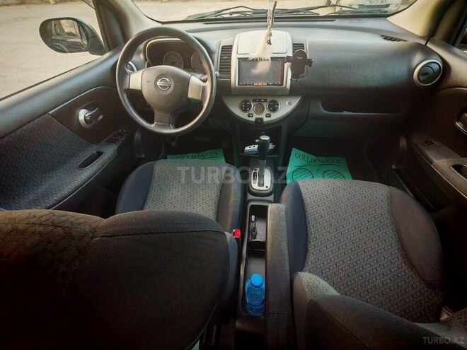 Nissan Note-8