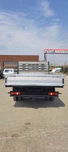 Ford Transit-3