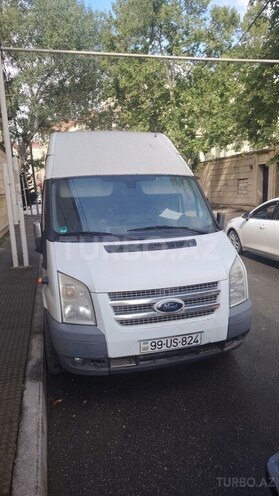 Ford Transit-1