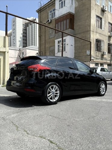Ford Focus-2